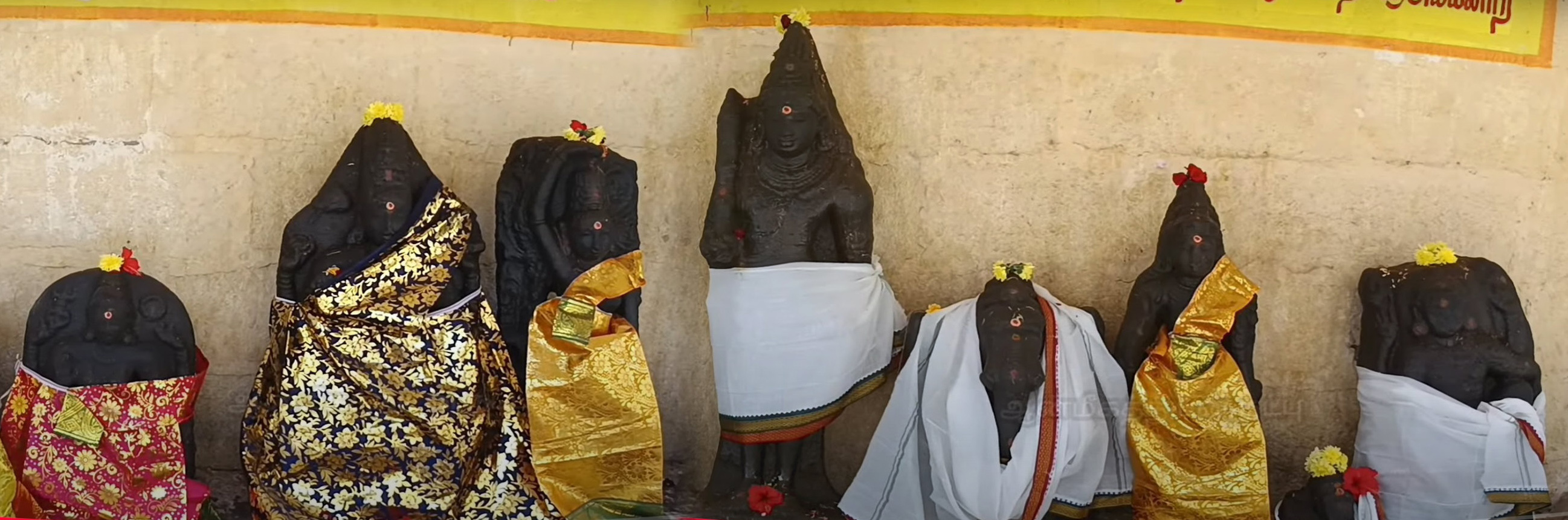 Sri Sartaswathi, Sri Mahalakshmi, Sri Durgai, Sri Veera badhrar, Sri Vinayagr, Sridevi and Sri Ayyanar