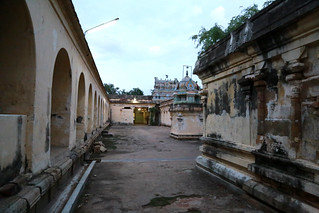 19e. From Sri Mahalakshmi shrine (Vada Kailaya wall on the right)