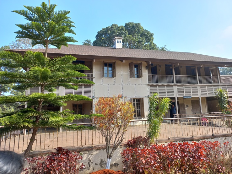 Chalet House -Netarhat 