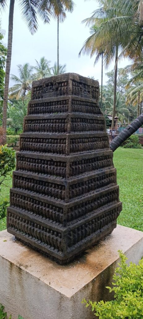 A study of sallekhana practice from the death memorials of Karntaka – Indian.Temples